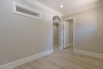 12406 Spring Cypress Rd, Tomball, TX for lease Interior Photo- Image 1 of 18