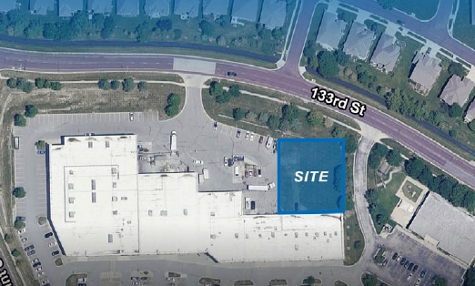 11212-11338 W 135th St, Overland Park, KS for lease Building Photo- Image 1 of 3