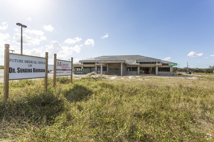 1659 US Highway 27 N, Avon Park, FL à louer - Photo du bâtiment - Image 3 de 45