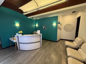 4765 Village Plaza Loop, Eugene, OR for lease Interior Photo- Image 1 of 7