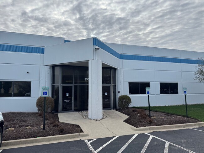 Plus de détails pour 3500-3560 Park Center Dr, Dayton, OH - Local d'activités à louer