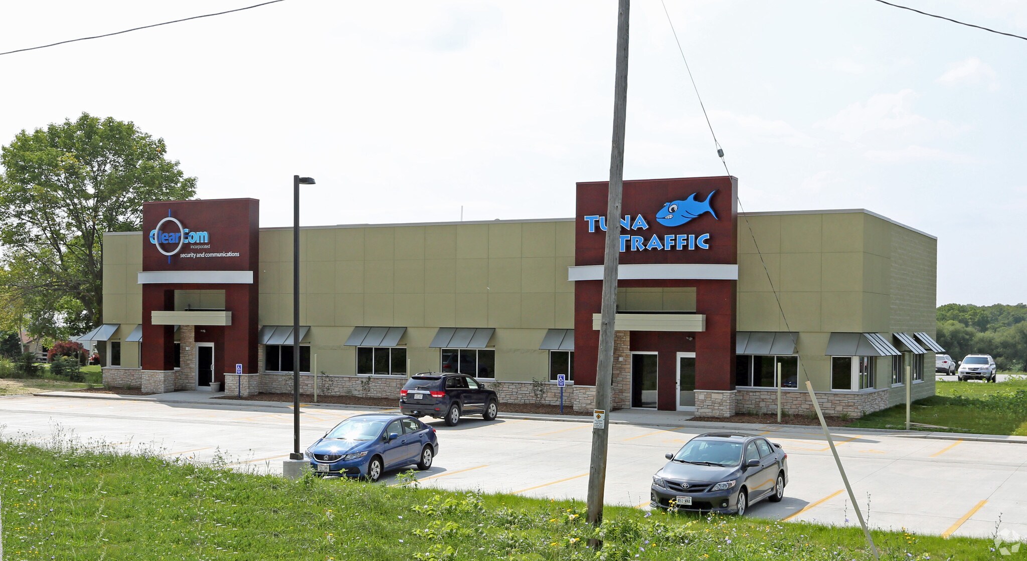 1443 27th St, Caledonia, WI à vendre Photo du bâtiment- Image 1 de 4