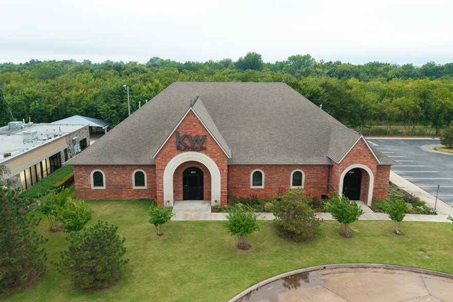 4509-4513 Memorial Cir, Oklahoma City, OK for lease - Primary Photo - Image 1 of 12