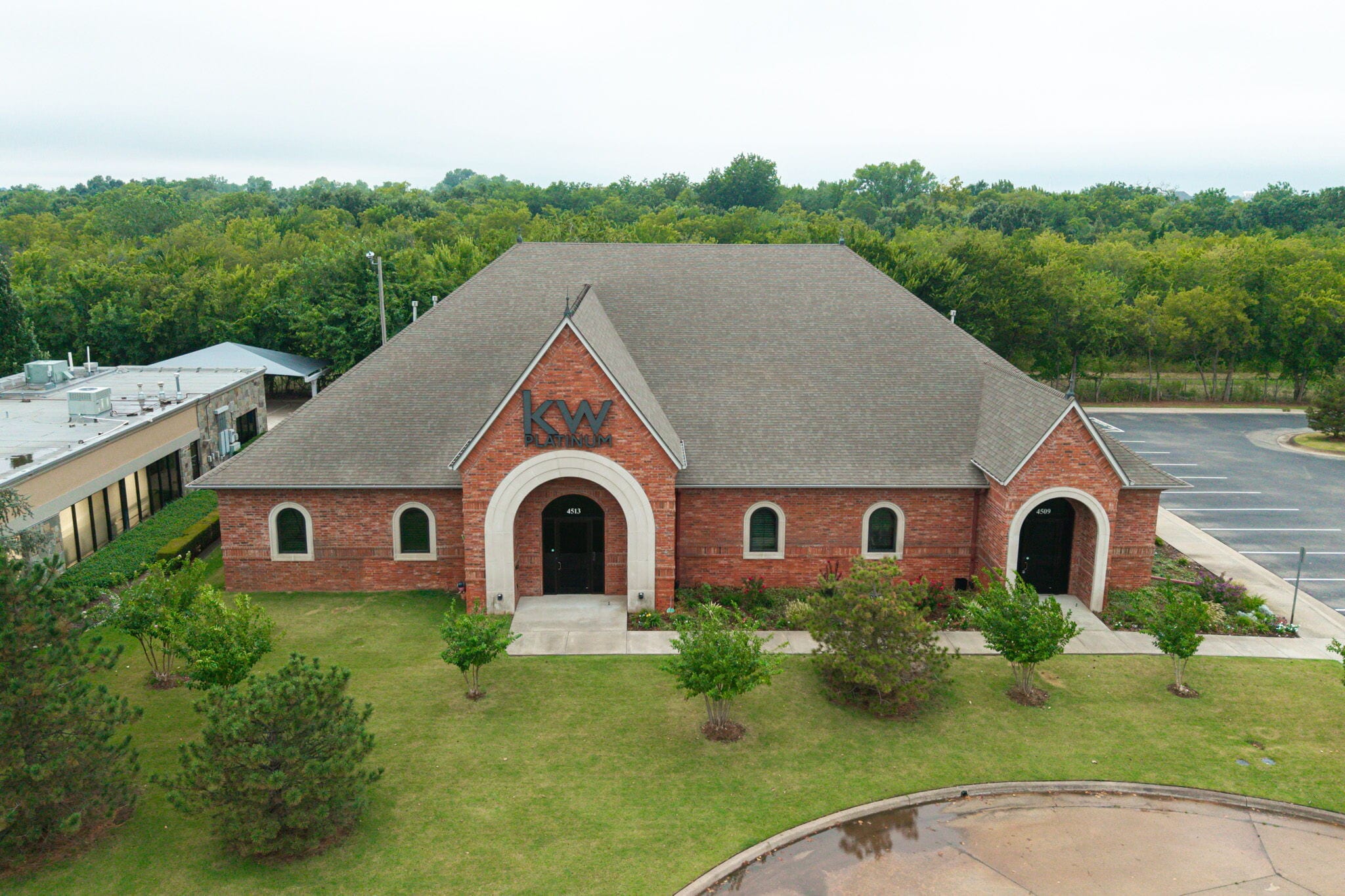 4509-4513 Memorial Cir, Oklahoma City, OK à louer Photo principale- Image 1 de 13