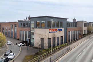 Plus de détails pour The Crown Centre, Stourbridge - Commerce de détail à louer