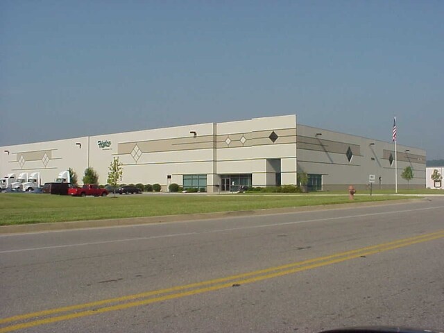 7700 Trade Port Dr, Louisville, KY à louer - Photo du bâtiment - Image 2 de 9