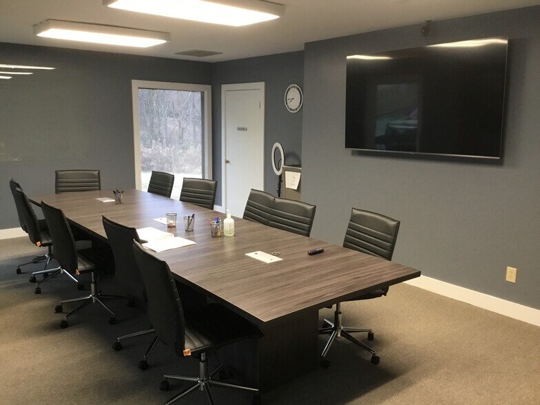 554 Memorial Drive Ext, Greer, SC à vendre - Photo intérieure - Image 3 de 20