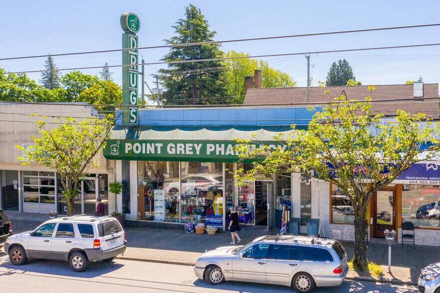 4520 W 10th Ave, Vancouver, BC for sale - Primary Photo - Image 1 of 1