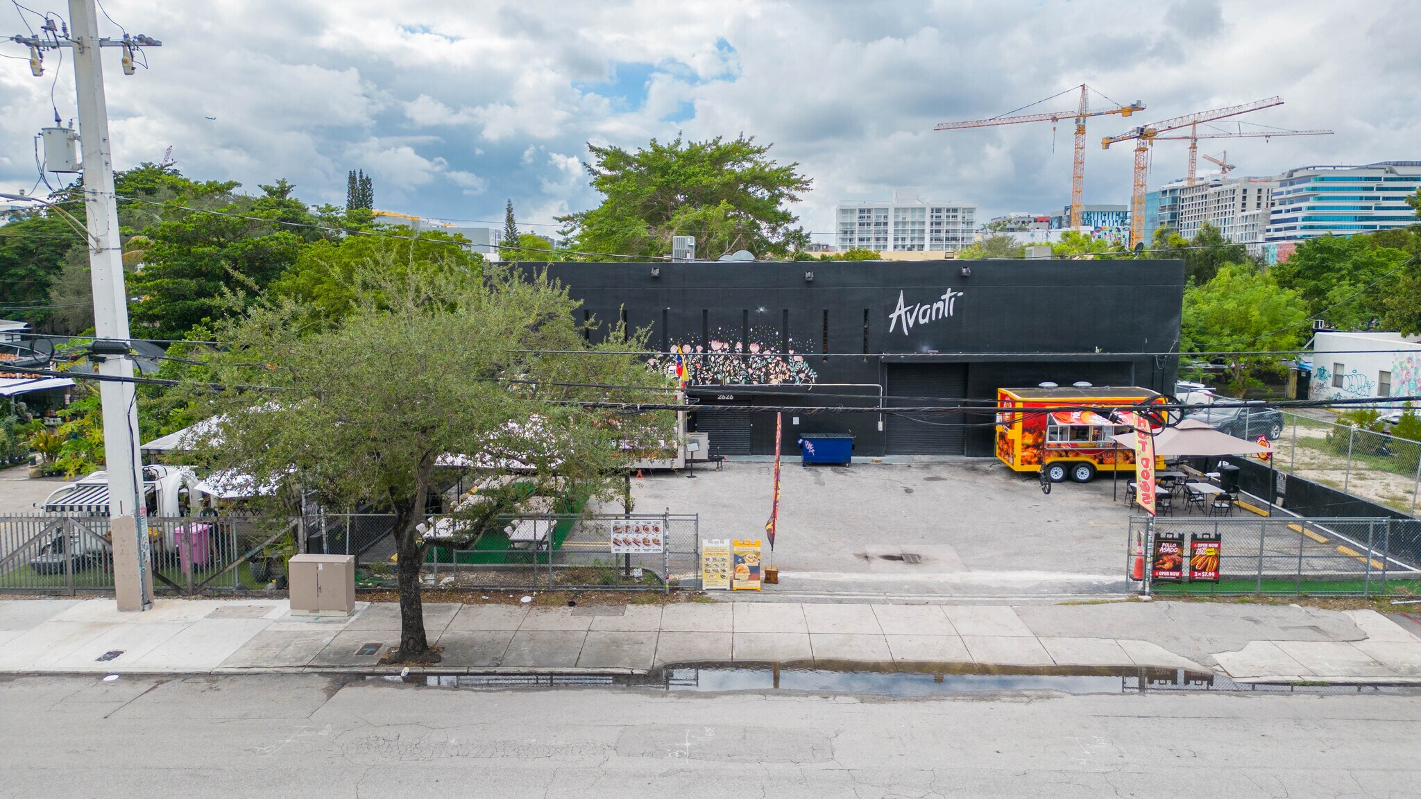 2626 NE 2nd Ave, Miami, FL à vendre Photo du bâtiment- Image 1 de 1