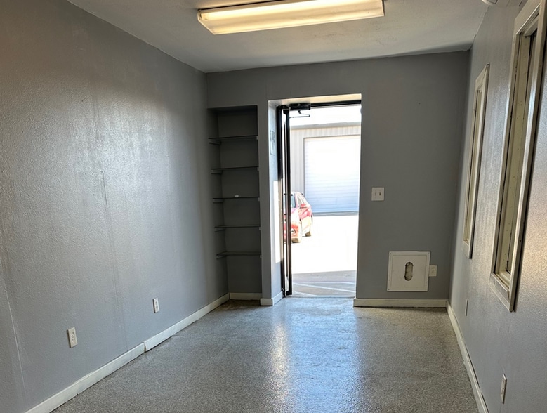 5850 Park Vista Cir, Keller, TX for lease - Building Photo - Image 3 of 3