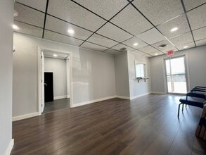 1001-1029 Cumberland Falls Hwy, Corbin, KY for lease Building Photo- Image 2 of 12