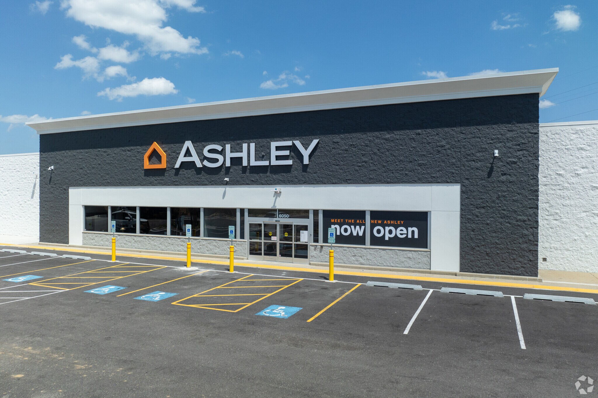 6050 Gurnee Mills Cir E, Gurnee, IL à vendre Photo principale- Image 1 de 6