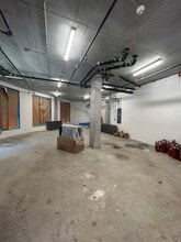 555 Broadway, Brooklyn, NY for lease Building Photo- Image 2 of 4