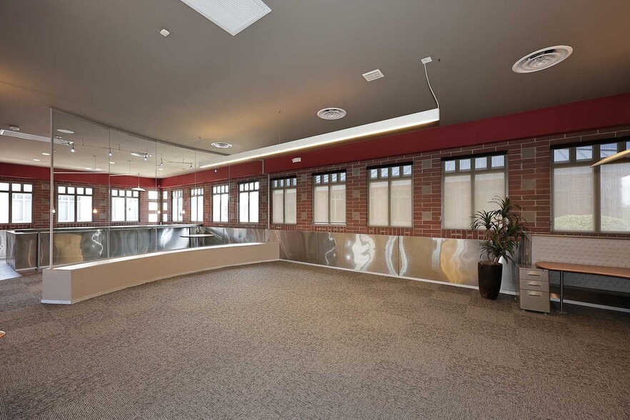 2812 N Norwalk, Mesa, AZ à vendre - Photo du bâtiment - Image 3 de 39