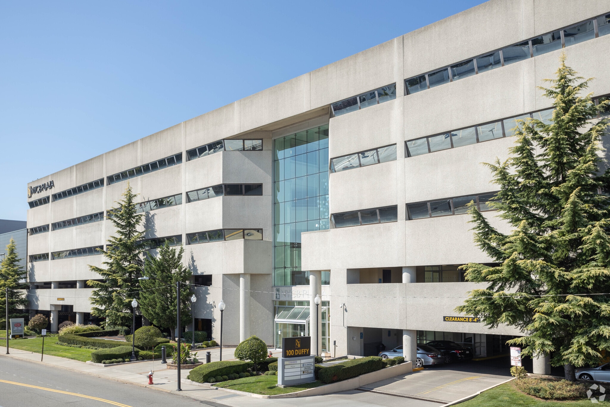 100 Duffy Ave, Hicksville, NY for lease Building Photo- Image 1 of 9