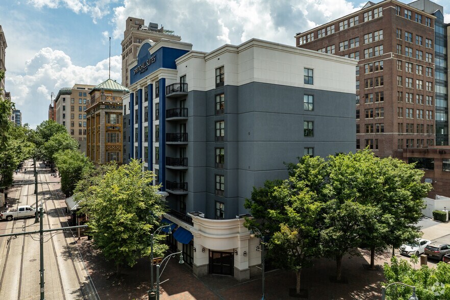 9-11 N Main St, Memphis, TN for lease - Building Photo - Image 2 of 5