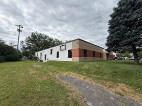 6677 Moore Rd, Mattydale, NY for lease Interior Photo- Image 2 of 12