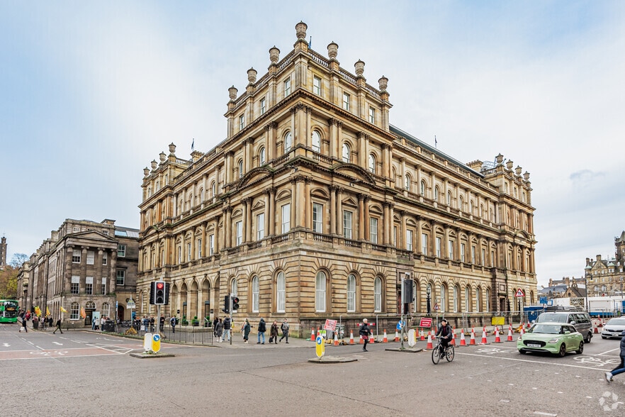 2-4 Waterloo Pl, Edinburgh for sale - Primary Photo - Image 1 of 2