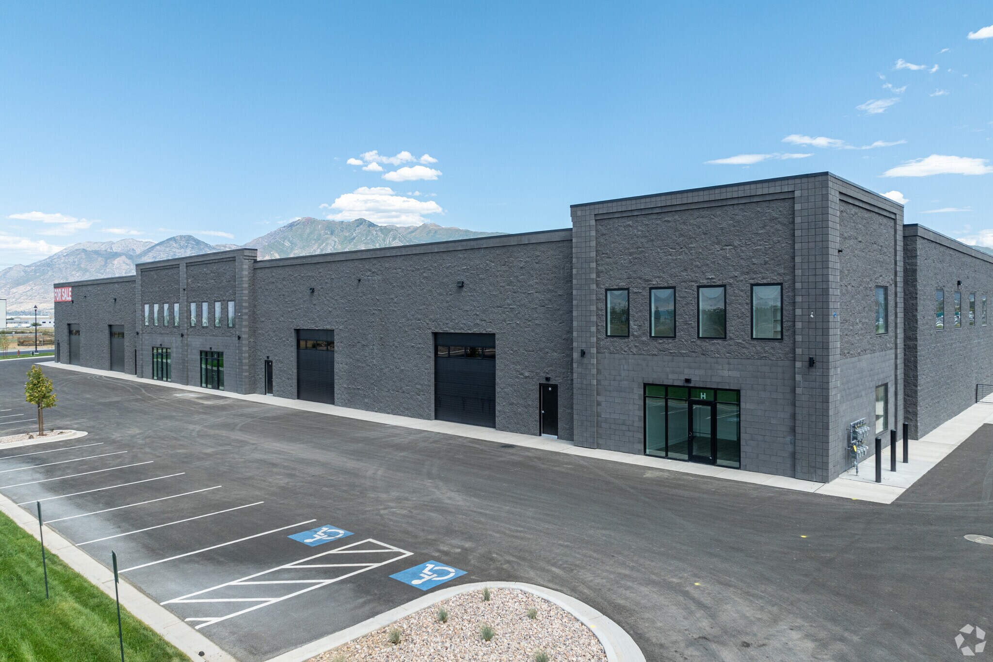 1564 250 W, Spanish Fork, UT à vendre Photo du bâtiment- Image 1 de 29