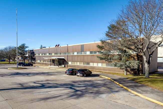 More details for 368 Burman Blvd, Calverton, NY - Multiple Space Uses for Lease