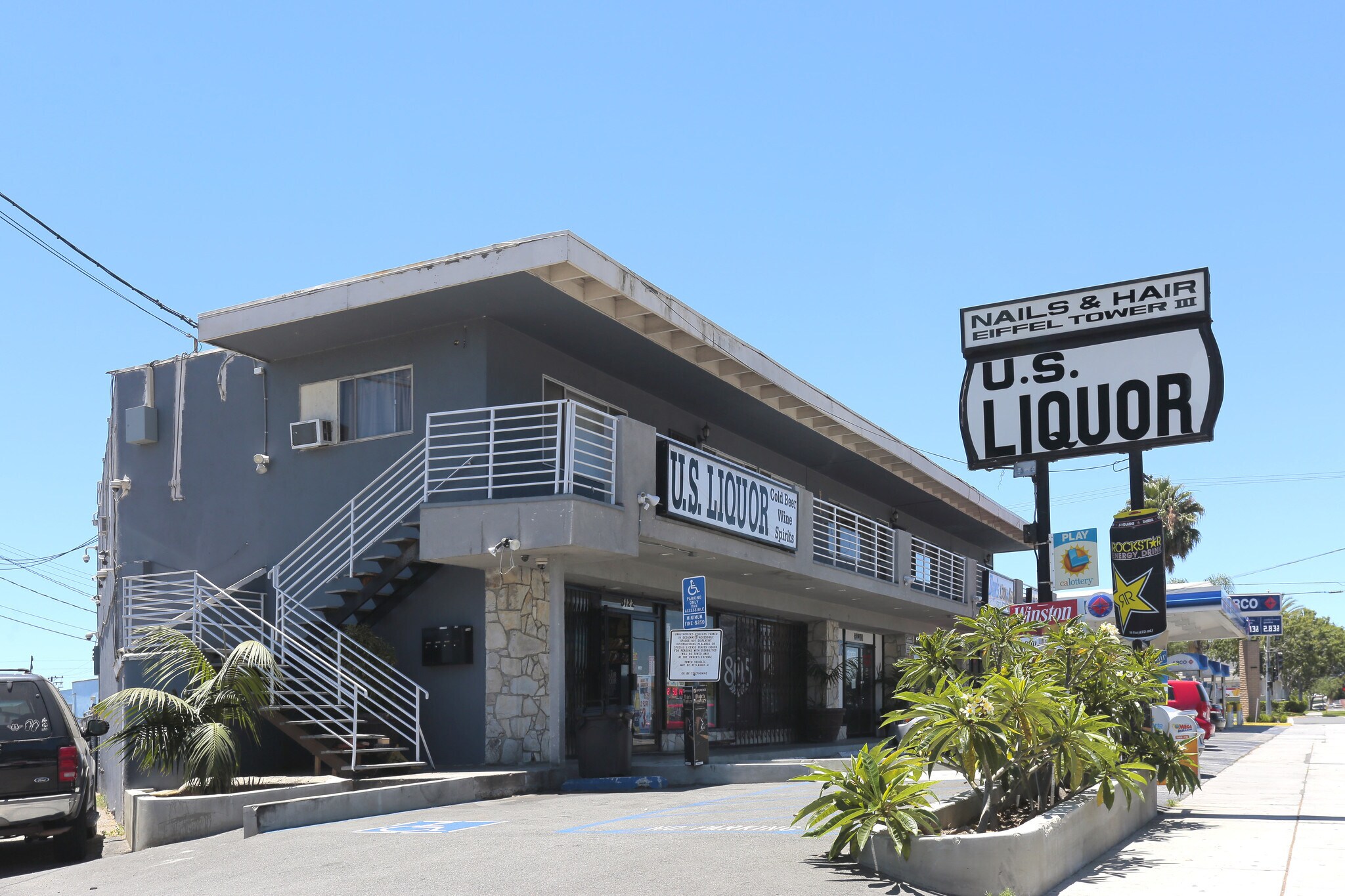 3116-3128 N Los Coyotes Diagonal, Long Beach, CA à vendre Photo du bâtiment- Image 1 de 7