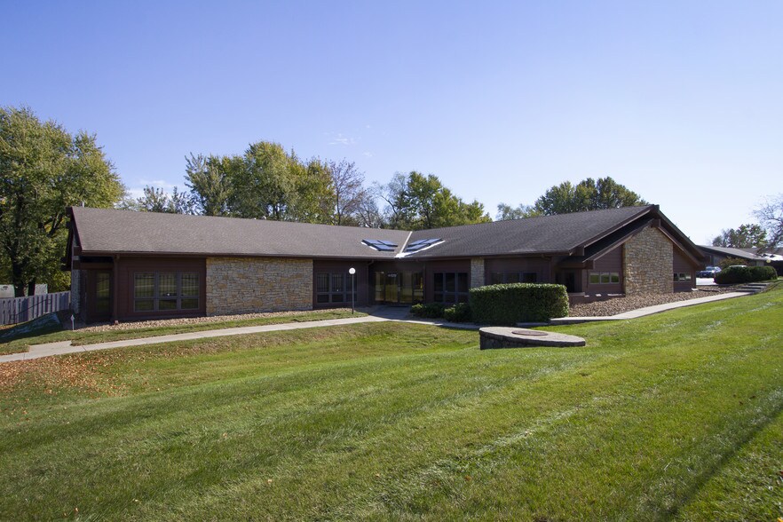 4429 S River Blvd, Independence, MO à vendre - Photo du bâtiment - Image 2 de 2