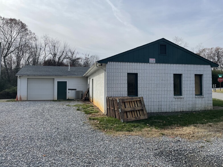 3000 Bonsack St, Lynchburg, VA à vendre - Photo principale - Image 1 de 1