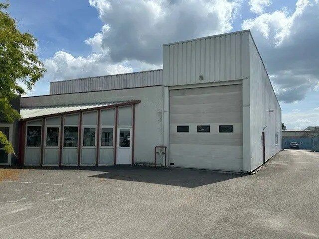 Flex dans Crissey à louer - Photo du bâtiment - Image 2 de 6