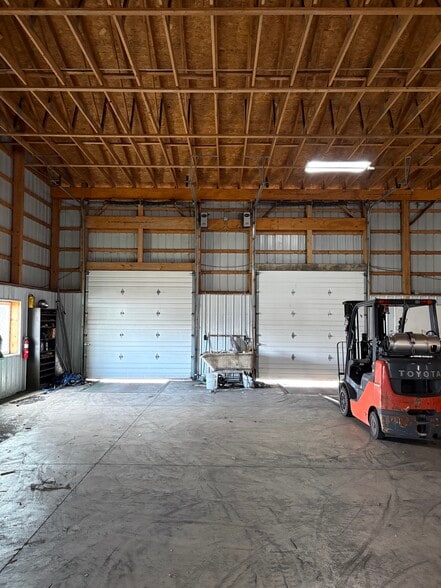 5540 Ramscot Dr, Lapeer, MI for lease - Interior Photo - Image 3 of 4