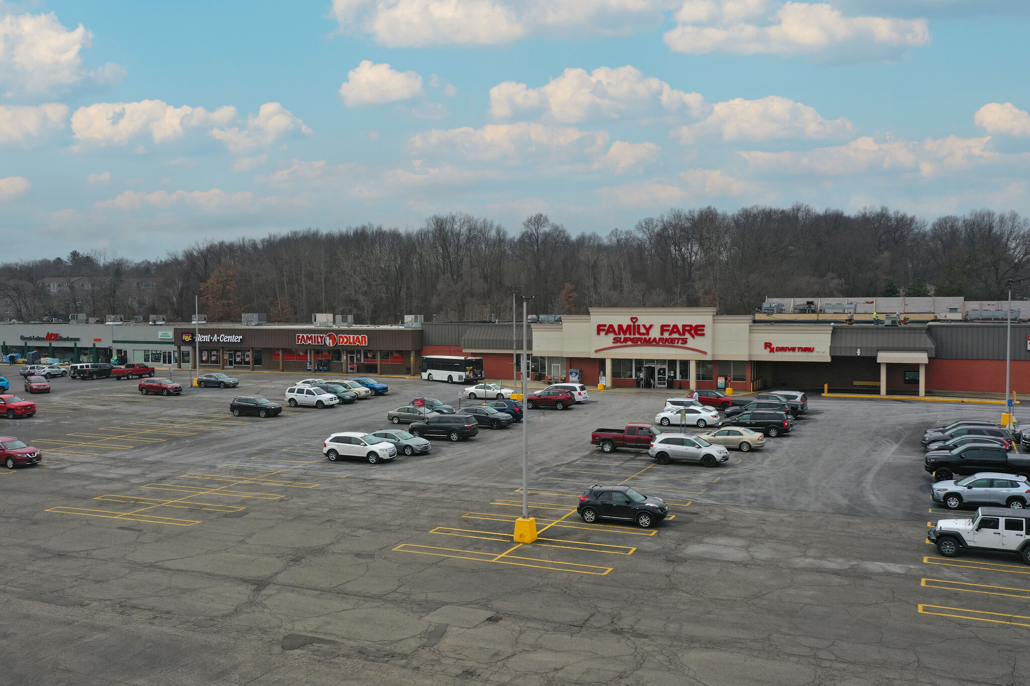 1571-1603 Capital Ave, Battle Creek, MI for sale Building Photo- Image 1 of 7