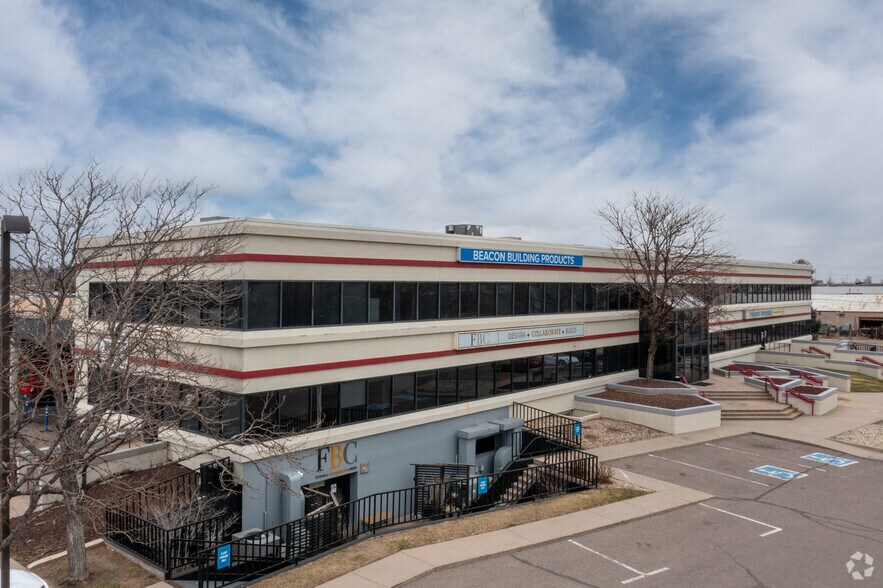 1205 S Platte River Dr, Denver, CO à louer - Photo du bâtiment - Image 2 de 4