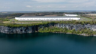 Plus de détails pour 2500 Liberty Dr, Northampton, PA - Industriel à louer