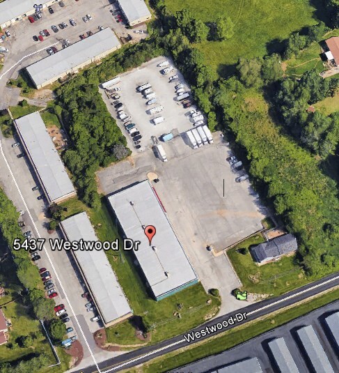 5435-5437 Westwood Dr, Saint Charles, MO à louer - Aérien - Image 1 de 12