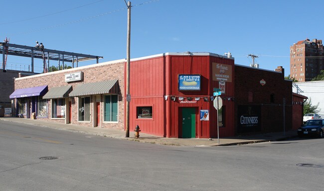 More details for 5000-5010 Main St, Kansas City, MO - Retail for Sale