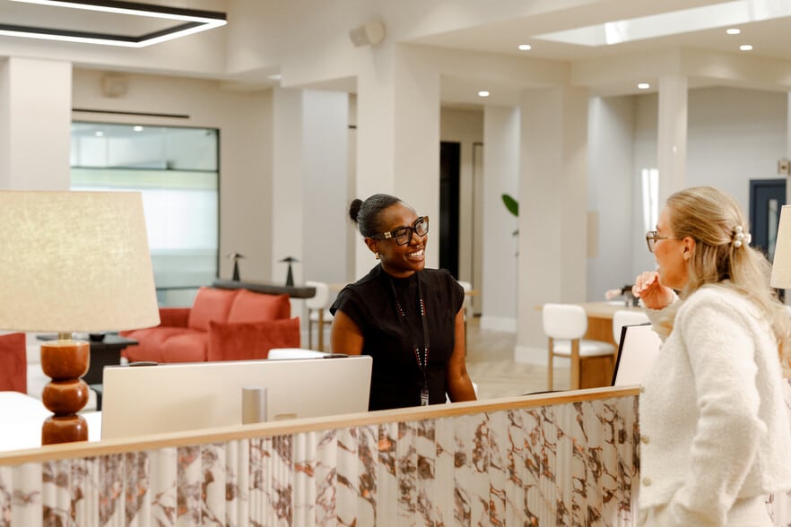 24 Eversholt St, London for lease - Building Photo - Image 2 of 17