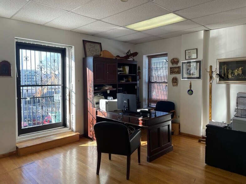 23 Boston St, Boston, MA à louer - Photo du bâtiment - Image 3 de 16