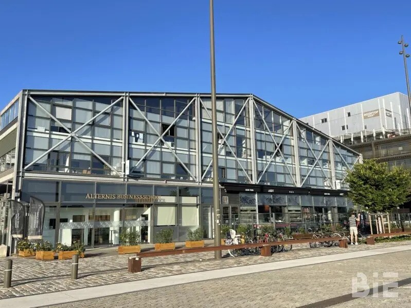 61 Quai Lawton, Bordeaux à louer Photo du bâtiment- Image 1 de 12
