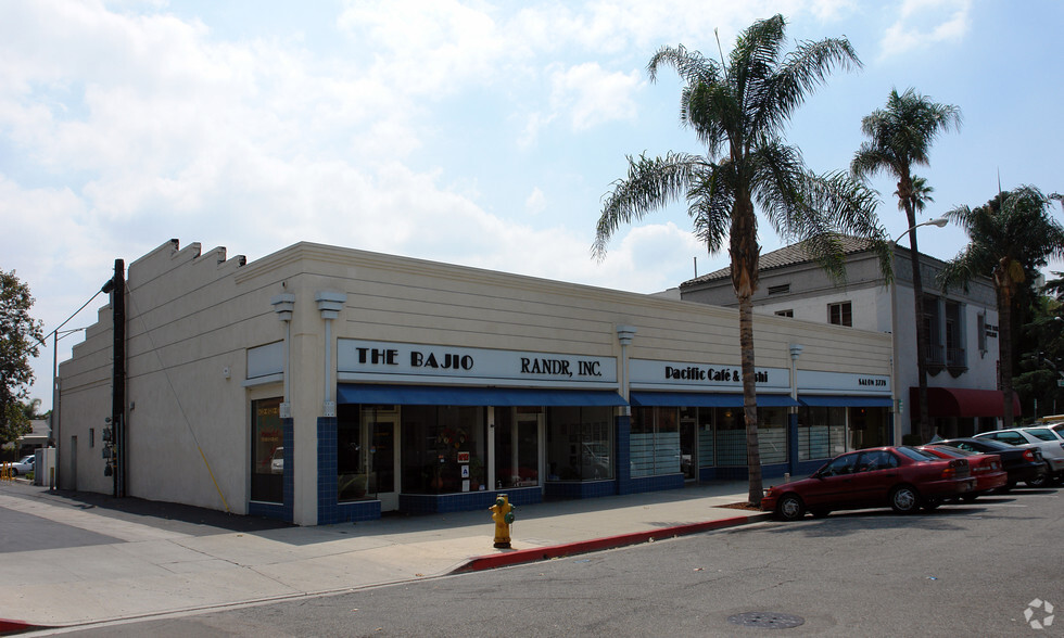 3900 Market St, Riverside, CA for lease - Building Photo - Image 3 of 6