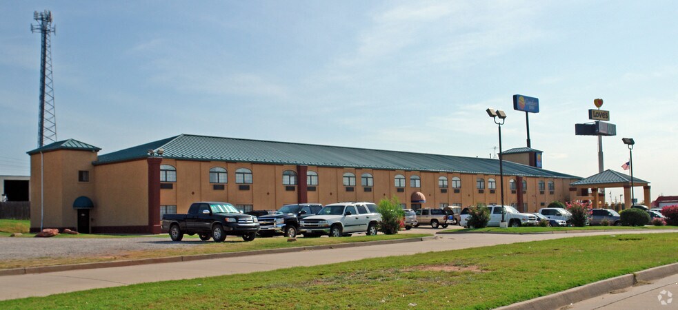 4625 NE 120th St, Oklahoma City, OK à vendre - Photo du bâtiment - Image 2 de 5