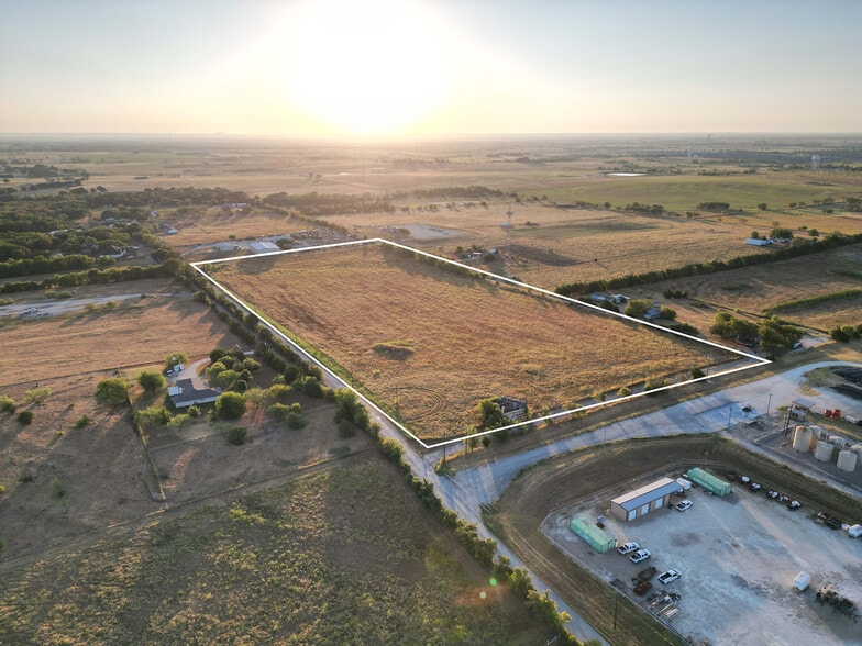 6300 Asher, Alvarado, TX à louer - Photo du bâtiment - Image 2 de 5