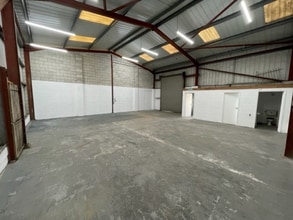 Lowley Rd, Launceston for lease Interior Photo- Image 2 of 3