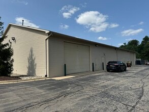 1798 Holloway Dr, Holt, MI for sale Interior Photo- Image 2 of 11