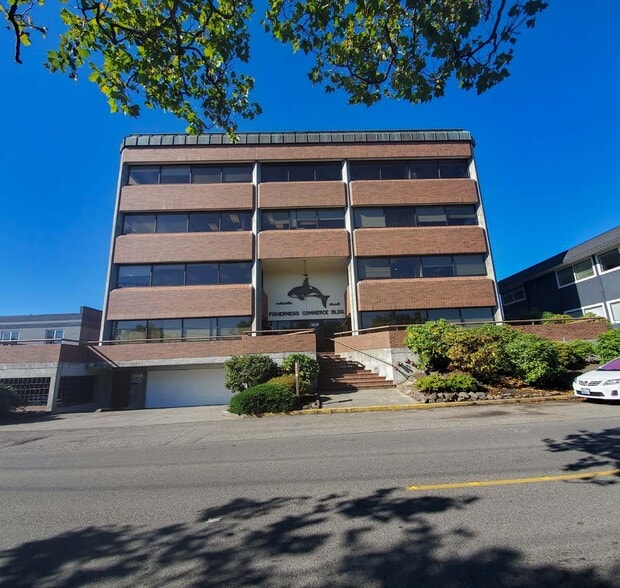 4039 21st Ave W, Seattle, WA à louer - Photo du bâtiment - Image 2 de 2