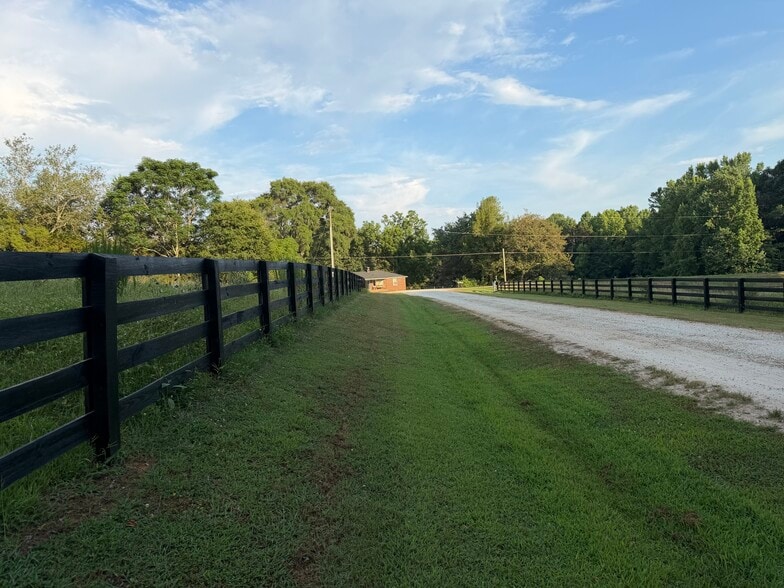3481 Highway 59, Commerce, GA for sale - Building Photo - Image 2 of 16