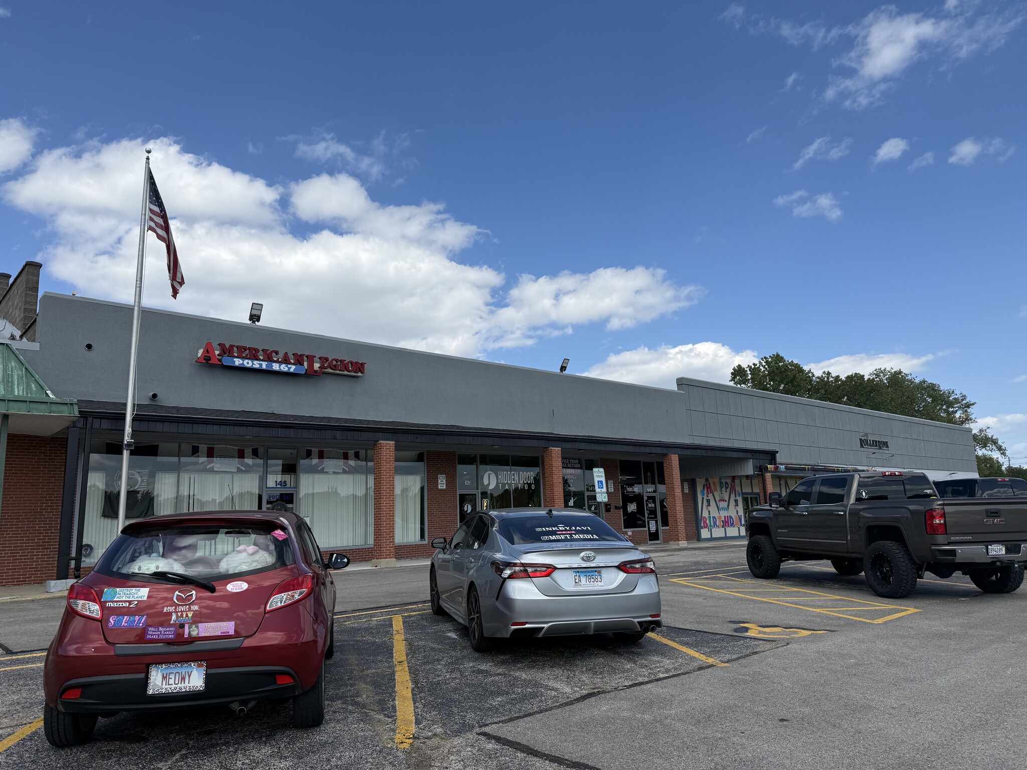 142 N Seymour Ave, Mundelein, IL for lease Building Photo- Image 1 of 3