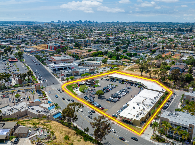 1403 E Plaza Blvd, National City, CA à louer - Photo du bâtiment - Image 2 de 11