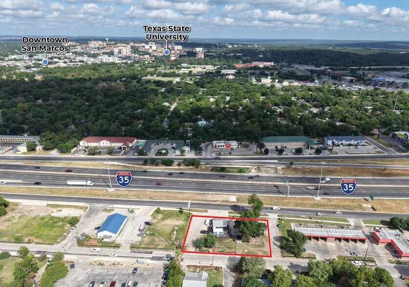 910 N Interstate 35, San Marcos, TX à vendre - Aérien - Image 3 de 7
