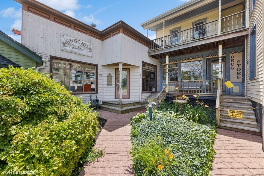 105 E Irving Park Rd, Itasca, IL for sale - Building Photo - Image 2 of 10