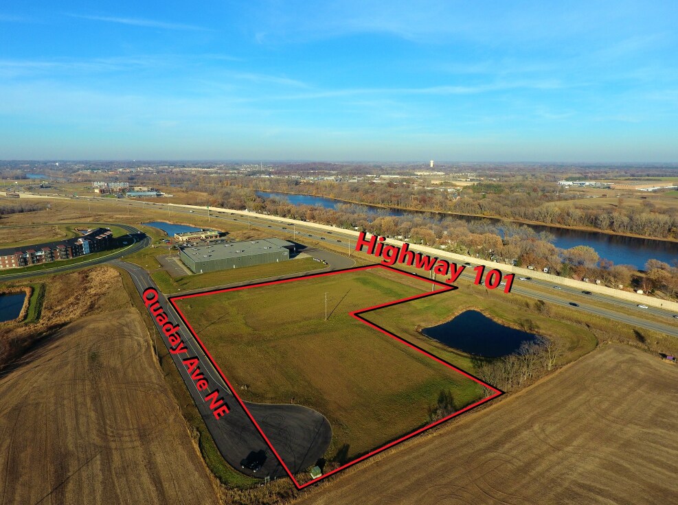 xxx Quaday Ave NE, Otsego, MN à vendre Photo du bâtiment- Image 1 de 2