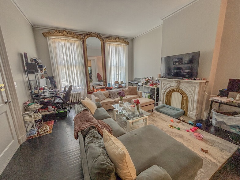 81 Ten Broeck St, Albany, NY à vendre - Photo du bâtiment - Image 2 de 13